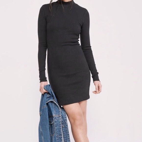 Abercrombie Mock Neck Black Dress - Picture 1 of 5